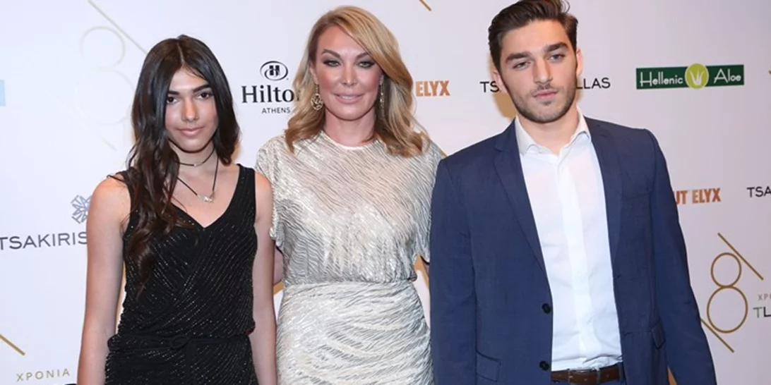 Σε καραντίνα για 14 μέρες ο γιος της Στεφανίδου και του Ευαγγελάτου που σπουδάζει στην Αγγλία