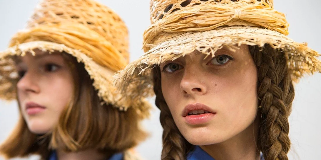 Thank the hair gods! Τα κορυφαία χτενίσματα για τη φετινή άνοιξη είναι απίστευτα εύκολα