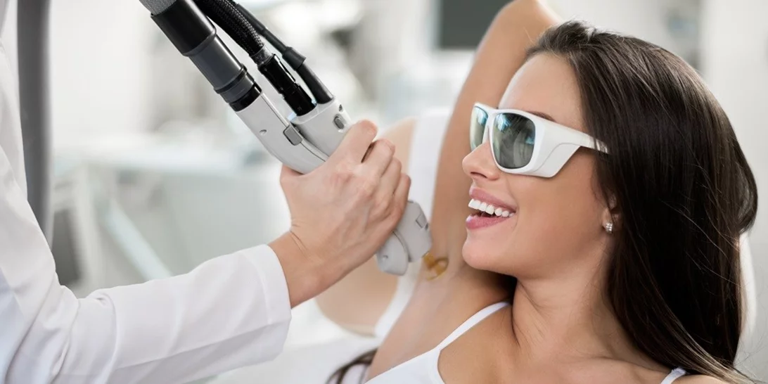 5+1 πράγματα που πρέπει να ξέρεις πριν κάνεις laser στις μασχάλες