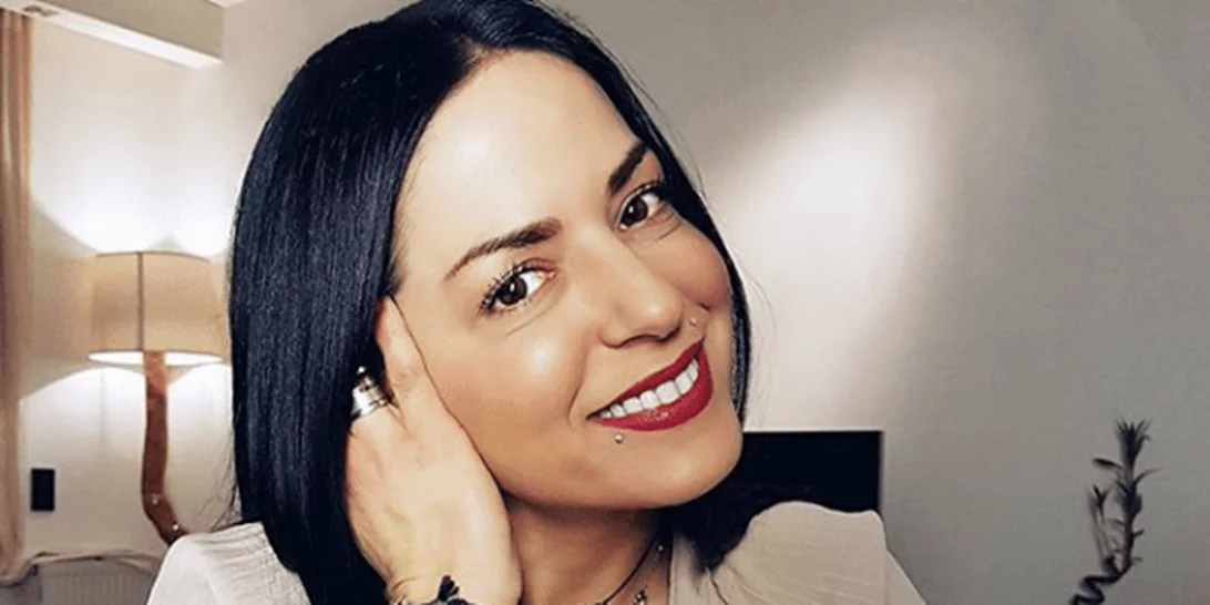 Ιωάννα Πηλιχού | Με πιο μακριά μαλλιά από ποτέ η «Εύα» από το «Ευτυχισμένοι μαζί»