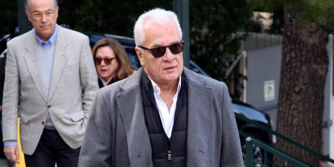 Γιάννης Πρετεντέρης | Ο εκνευρισμός του με τα δημοσιεύματα ότι νοσηλεύεται στην εντατική