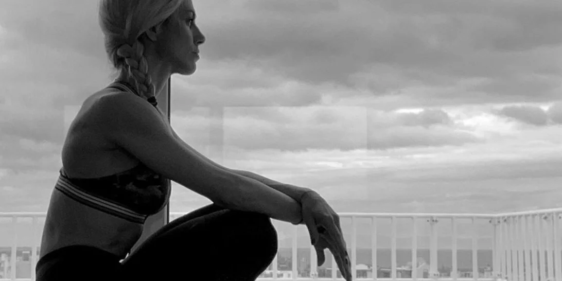 Ρούχα για το σπίτι | Το αθλητικό κομμάτι που επιλέγουν οι Ελληνίδες celebrities