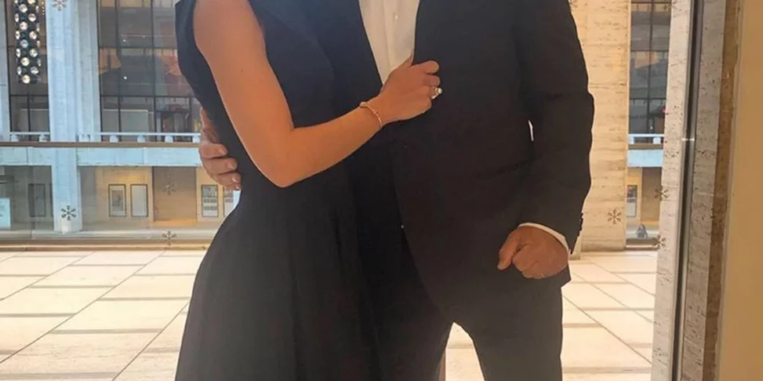 Baby Boom | Πασίγνωστο ζευγάρι περιμένει το πέμπτο παιδί του (video)