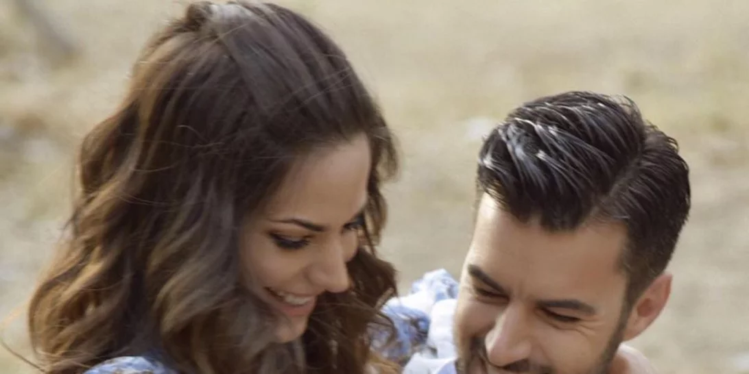 Κατερίνα Γερονικολού-Γιάννης Τσιμιτσέλης | Οι ρομαντικές φωτογραφίες από το Παρίσι που δεν είχαμε ξαναδεί