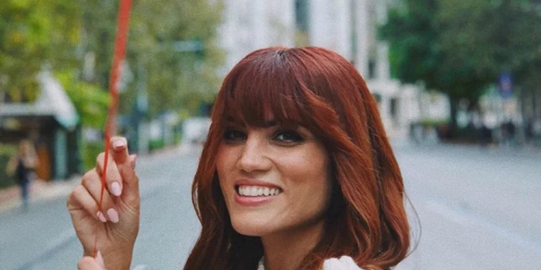 Μαίρη Συνατσάκη | Οι φωτογραφίες με τη δίδυμη αδερφή της, Αλίκη (pics)