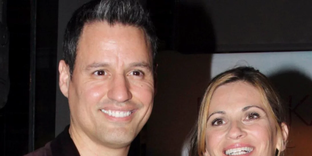 Θεοφανία Παπαθωμά - Γρηγόρης Πετράκος | Πλάνα από το «ζεστό» σπίτι της οικογένειας