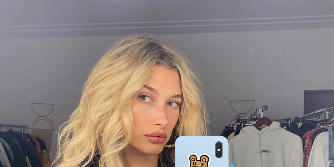 Hailey Bieber | Αποκάλυψε το δερματικό πρόβλημα που αντιμετωπίζει και έδωσε skincare tips