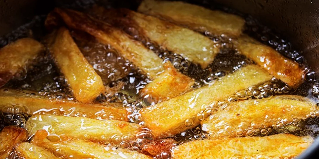 Οι πιο crispy σπιτικές τηγανητές πατάτες