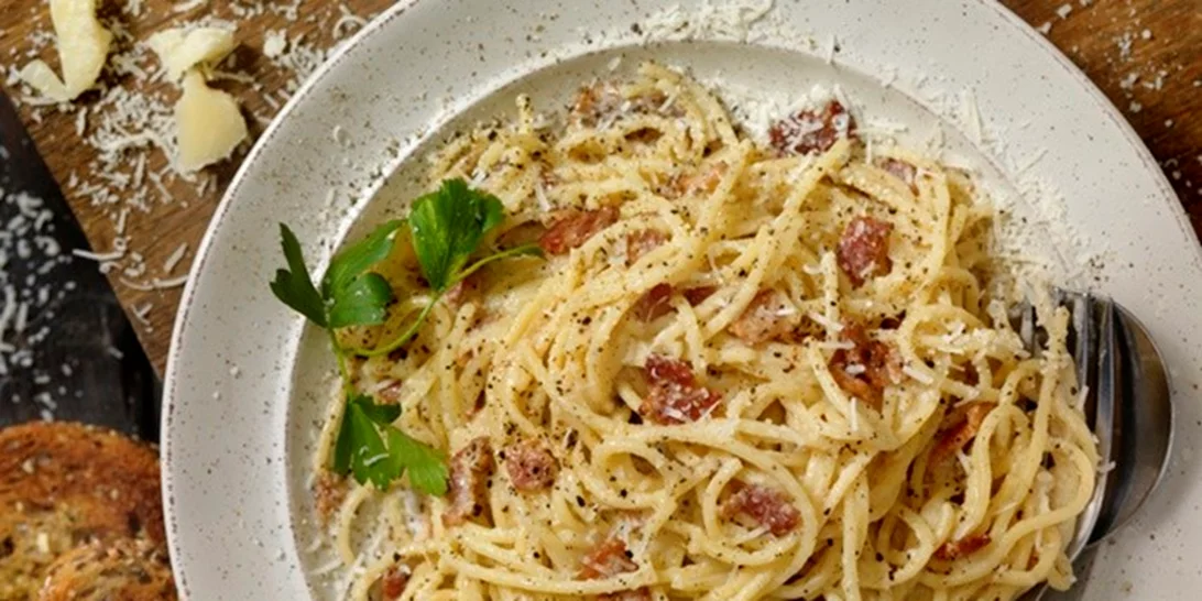 Πώς να φτιάξεις την τέλεια καρμπονάρα: τα λάθη που πρέπει να αποφύγεις
