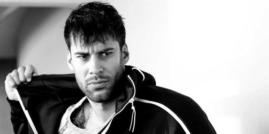 Γιώργος Πρίντεζης | Δώρισε δυο φορητούς αναπνευστήρες στο νοσοκομείου Σύρου