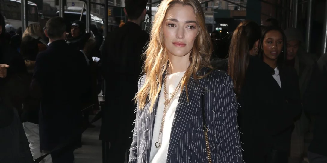 Mπορείς να αποκτήσεις αυτό το Met Gala φόρεμα και να βοηθήσεις στην αντιμετώπιση του κορονοϊού