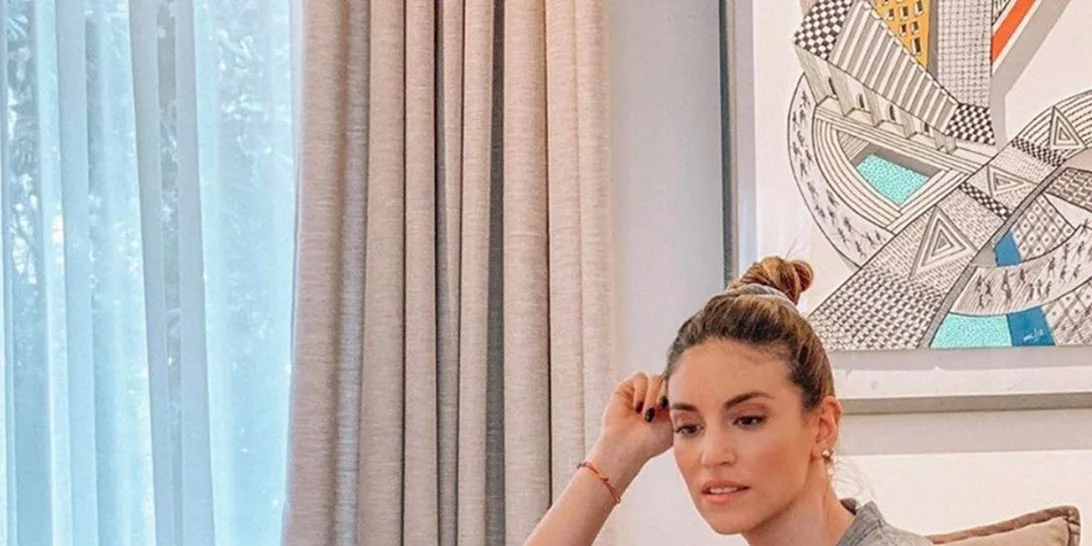 Αθηνά Οικονομάκου | Στόλισε το πιο εντυπωσιακό χριστουγεννιάτικο δέντρο (pic)