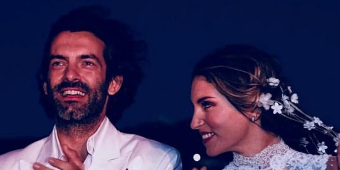 Αθηνά Οικονομάκου - Φίλιππος Μιχόπουλος | Οι πιο ωραίες φωτογραφίες του ζευγαριού που παντρεύτηκε τρεις φορές