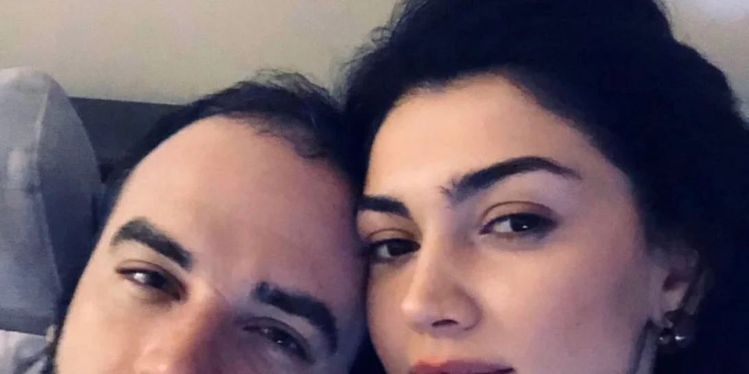 Μετακίνηση «6» για την Κέισι Μίζιου και τον σύντροφό της | Η τρυφερή selfie με φόντο τη θάλασσα