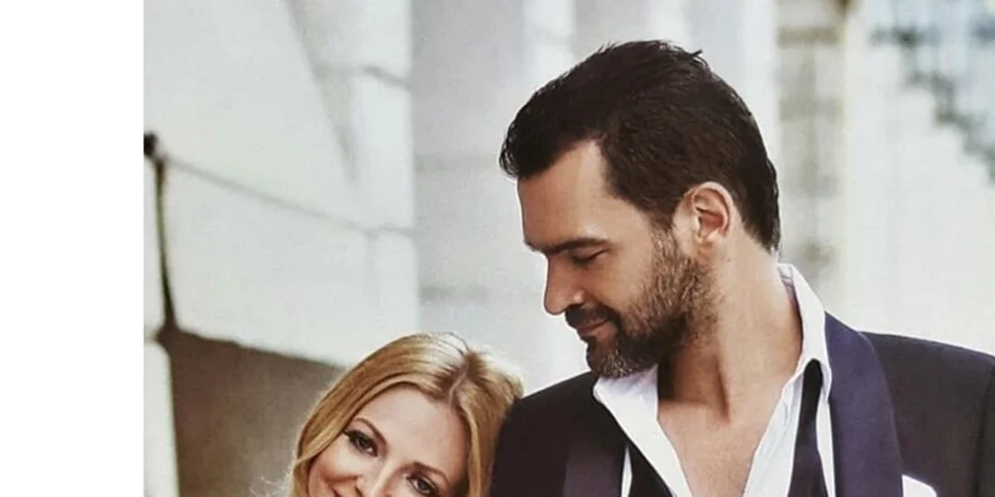 Κωνσταντίνος Καζάκος - Ιωάννα Μαρτζούκου | Πλάνα από το vintage-μοντέρνο σπίτι τους