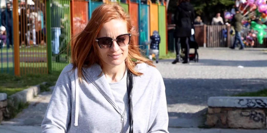 Ελεονώρα Μελέτη | Ποζάρει μπροστά από την εντυπωσιακή τούρτα της κόρης της - «Με συγκινήσατε πραγματικά»