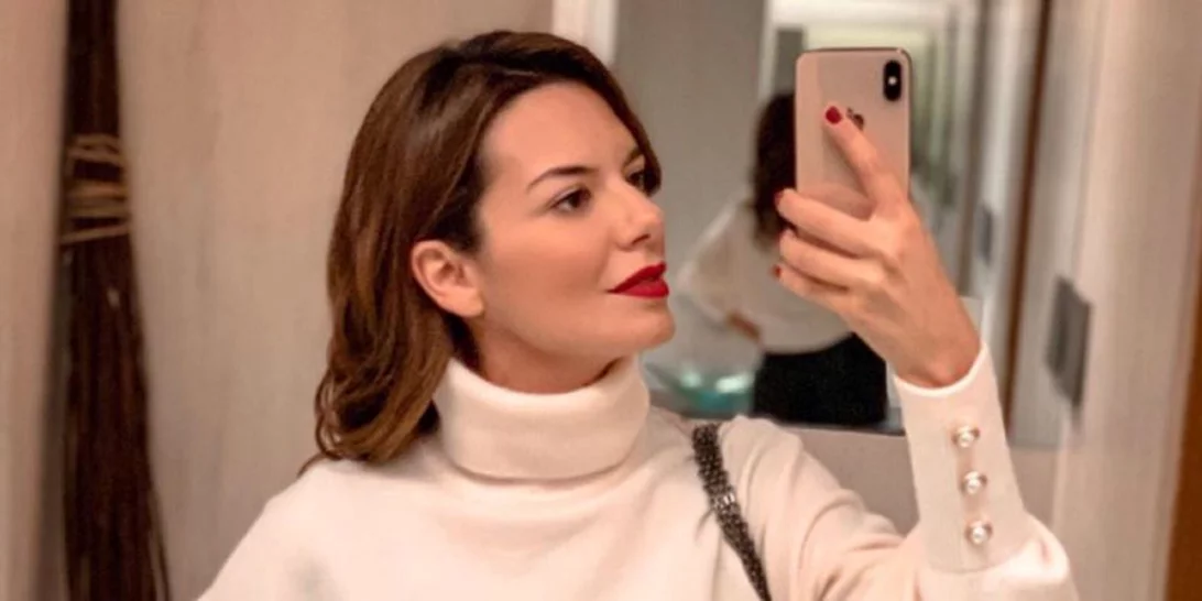 Νικολέττα Ράλλη | Δείχνει το σώμα της σε προχωρημένη εγκυμοσύνη