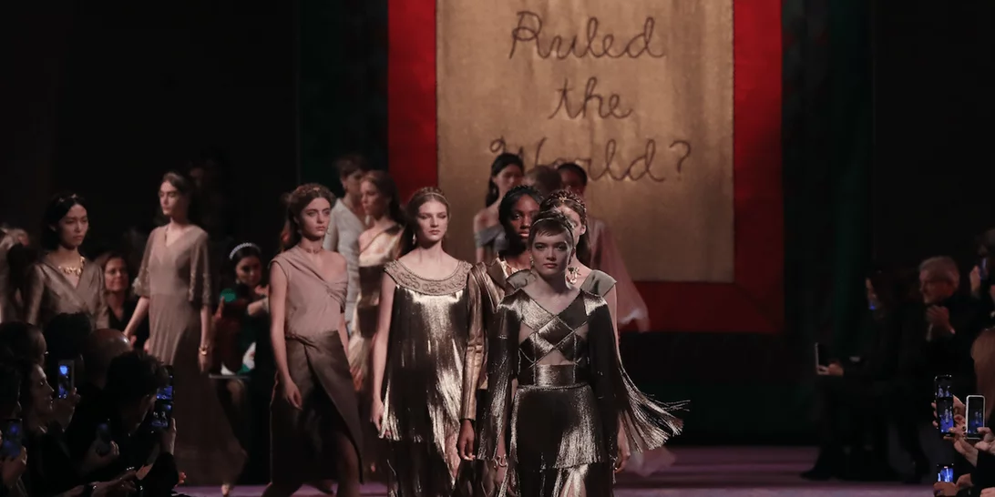 Ο οίκος Dior μοιράζεται ένα μοναδικό vintage ντοκιμαντέρ για την Υψηλή Ραπτική