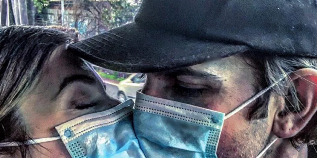 Η Αλεξάνδρα Ταβουλάρη και ο Στράτος Διακάκης παντρεύονται λίγο πριν γίνουν γονείς (pics)