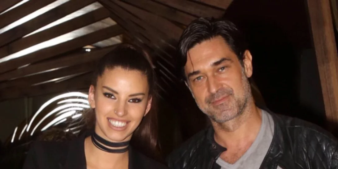 Η Χαρά Παππά μάς ανοίγει το σπίτι της | Πλάνα από το σπίτι που μένει όσο είναι μακριά από τον Burak Hakki