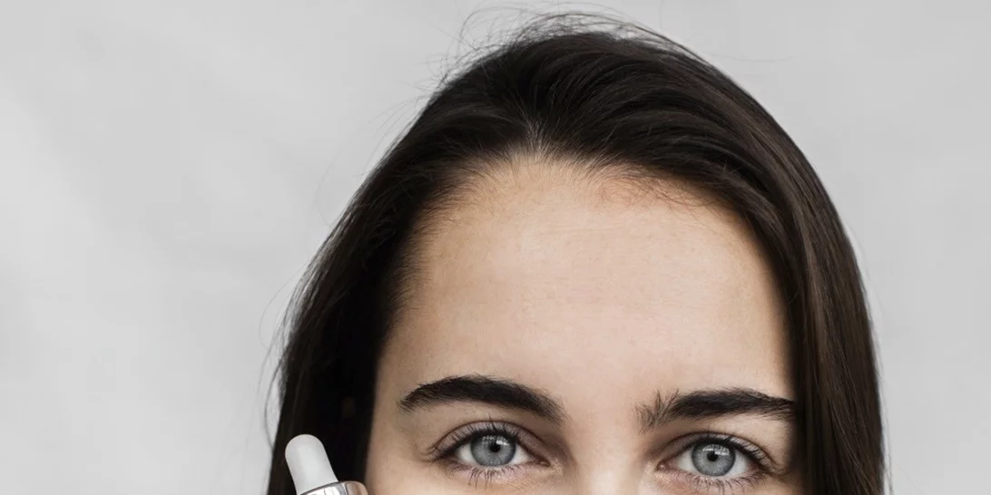 Πανάδες και καφέ κηλίδες γίνονται παρελθόν. Χάρη στη Caudalie!