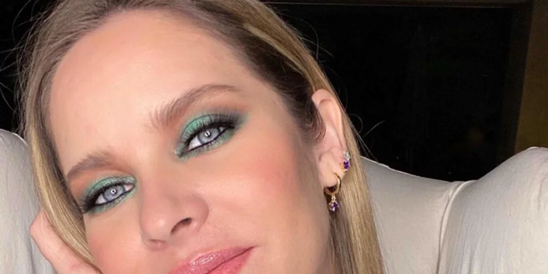 Στο κομμωτήριο για βαφή η Anita Brand | Το hair look που θα σου δώσει έμπνευση λίγο πριν μπει το καλοκαίρι