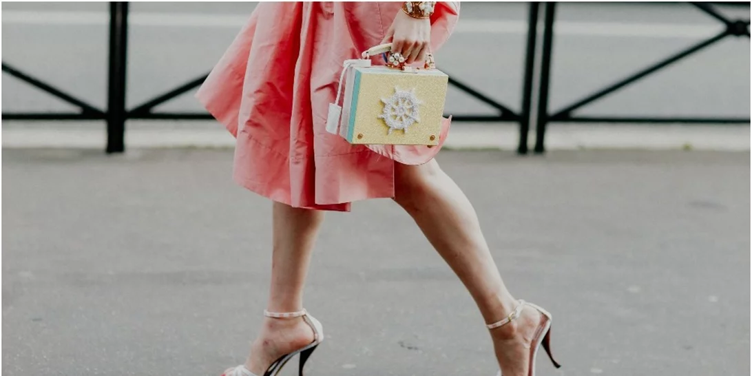 Παπούτσια τάσεις καλοκαίρι 2020 | Αυτό το στιλ υπάρχει σε Zara, Mango και H&M και το επιλέγουν όλες οι fashion insiders