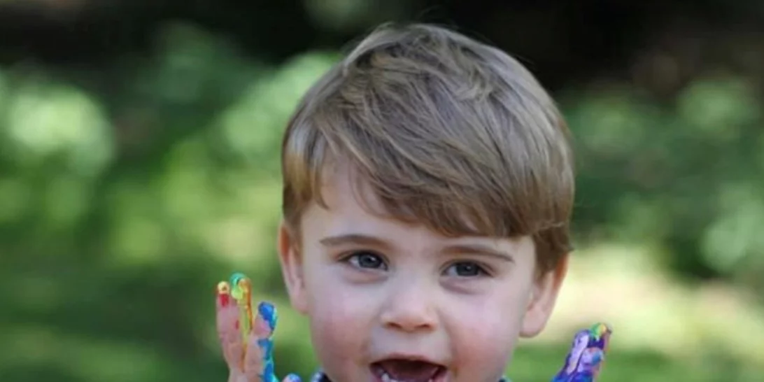 Τα τρελά προσόντα των βασιλικών νταντάδων με μισθό 50.000 $ | Η στρατιωτική εκπαίδευση και η απάρνηση της προσωπικής τους ζωής