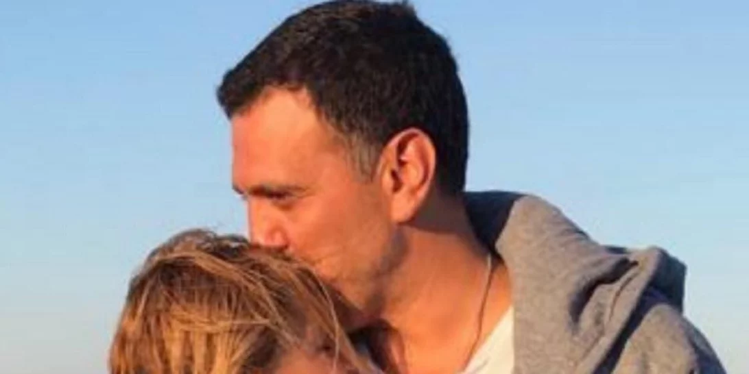 Ο Βασίλης Κικίλιας έχει γενέθλια και η Τζένη Μπαλατσινού δημοσίευσε την πιο τρυφερή φωτογραφία τους