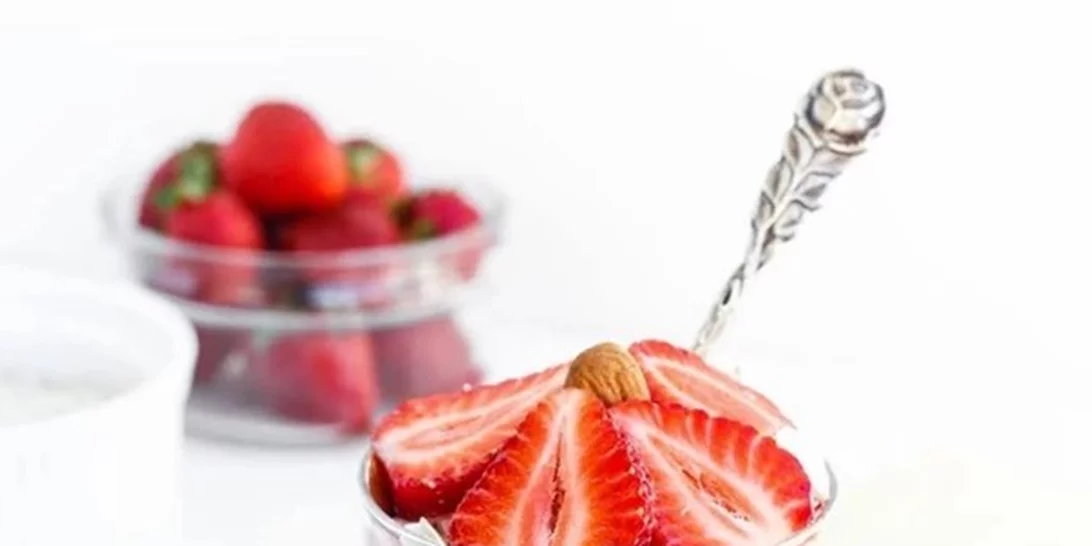 Ρωτήσαμε την health coach όλα όσα θέλεις να μάθεις. Plus: Συνταγή για υγιεινό cheesecake και πίτσα με ζύμη κουνουπιδιού!