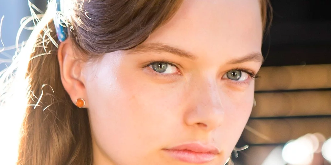 Σπυράκια; Τι να ΜΗΝ κάνεις για να τα ξεφορτωθείς επιτέλους