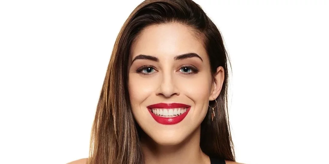 Demy | Πρώτη φορά ξανθιά! Το νέο hair look που θα συζητηθεί πολύ