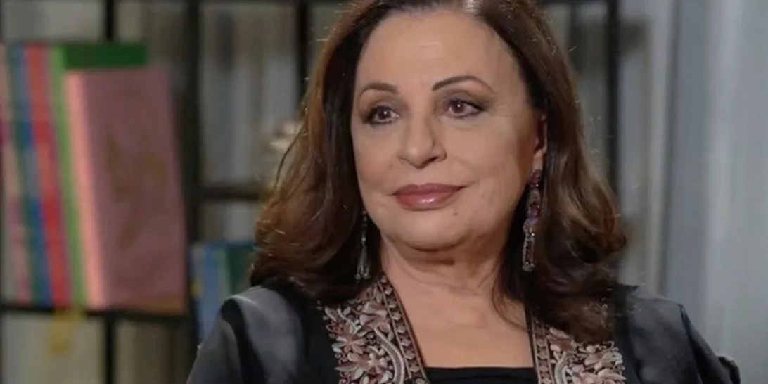 Χάρις Αλεξίου | Ποιος είναι ο γοητευτικός γιος της; Η σπάνια φωτογραφία