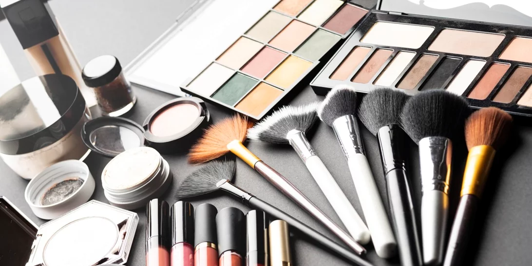 Αυτό είναι το νέο site με τα πιο διάσημα καλλυντικά στις πιο προσιτές τιμές