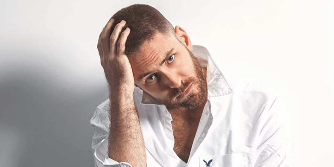 Τζέισον Αντιγόνη | «Mε πιέζουν να πάω στο GNTM και το Big Brother»