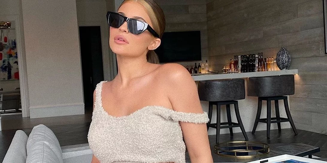 Kylie Jenner | Πώς απογείωσε τις πιο hot τάσεις της σεζόν όσο ήταν στο σπίτι