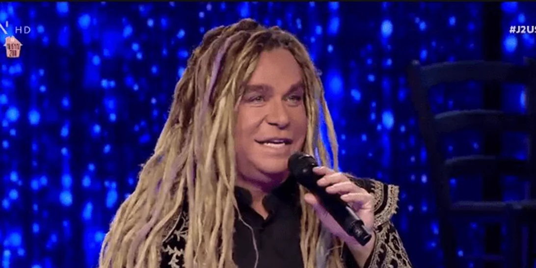 Meanwhile, ο Τρύφωνας Σαμαράς έκανε κάποιες (νέες) αποκαλύψεις για το J2US