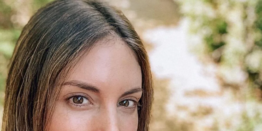 Η Αθηνά Οικονομάκου πιο ξανθιά από ποτέ