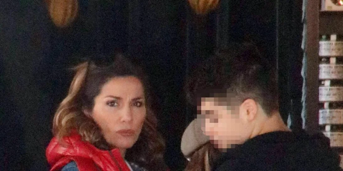 Δέσποινα Βανδή | Για ψώνια με τον γιο της, Γιώργο Νικολαΐδη, που την έχει φτάσει στο ύψος (pics)