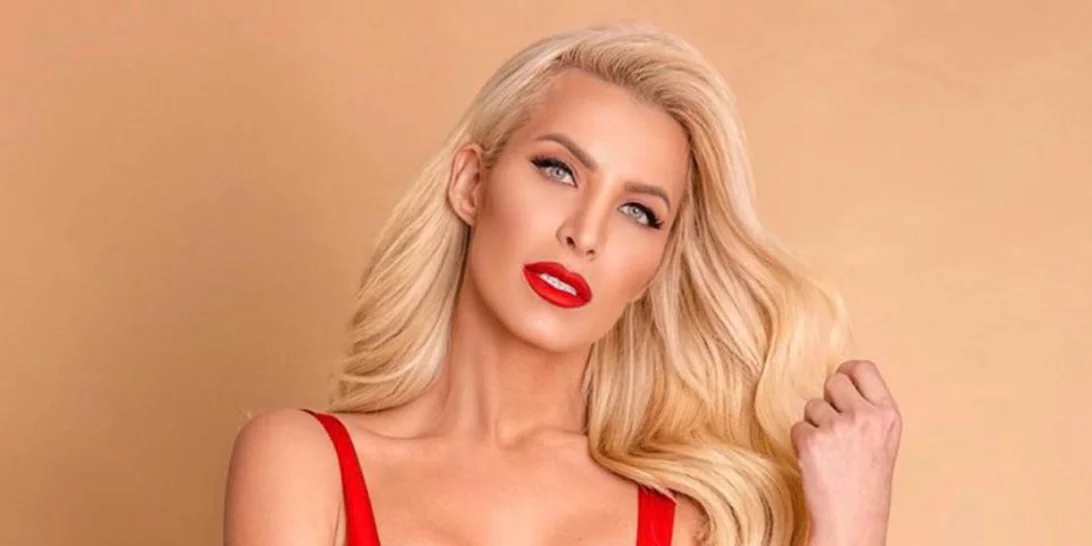 Στο κομμωτήριο η Κατερίνα Καινούργιου | Πέτυχε το «perfect blonde»;