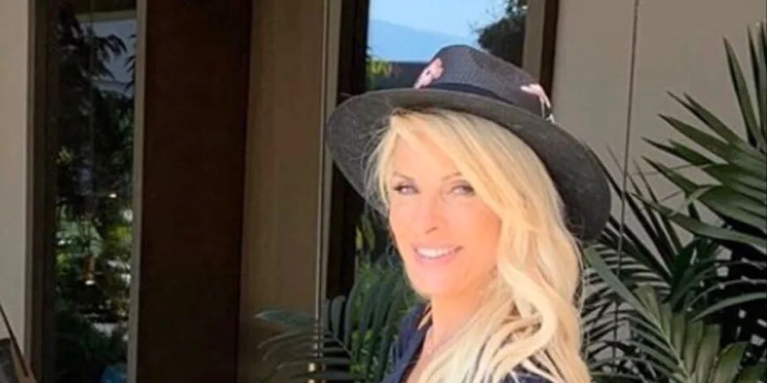 Ελένη Μενεγάκη | Μέλος της οικογένειάς της την έχρισε βασίλισσα μετά την αποχώρησή της από τον Alpha (pic)