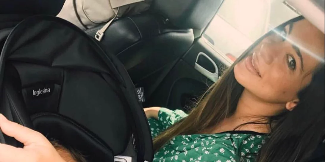 Μάντη Περσάκη | Η έξοδος από το μαιευτήριο και η αποκάλυψη για τον δύσκολο τοκετό (vid)