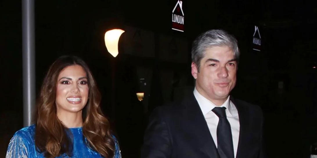 Γενέθλια Σταματίνας Τσιμτσιλή | Η έκπληξη του Θέμη Σοφού και η οικογενειακή φωτογραφία