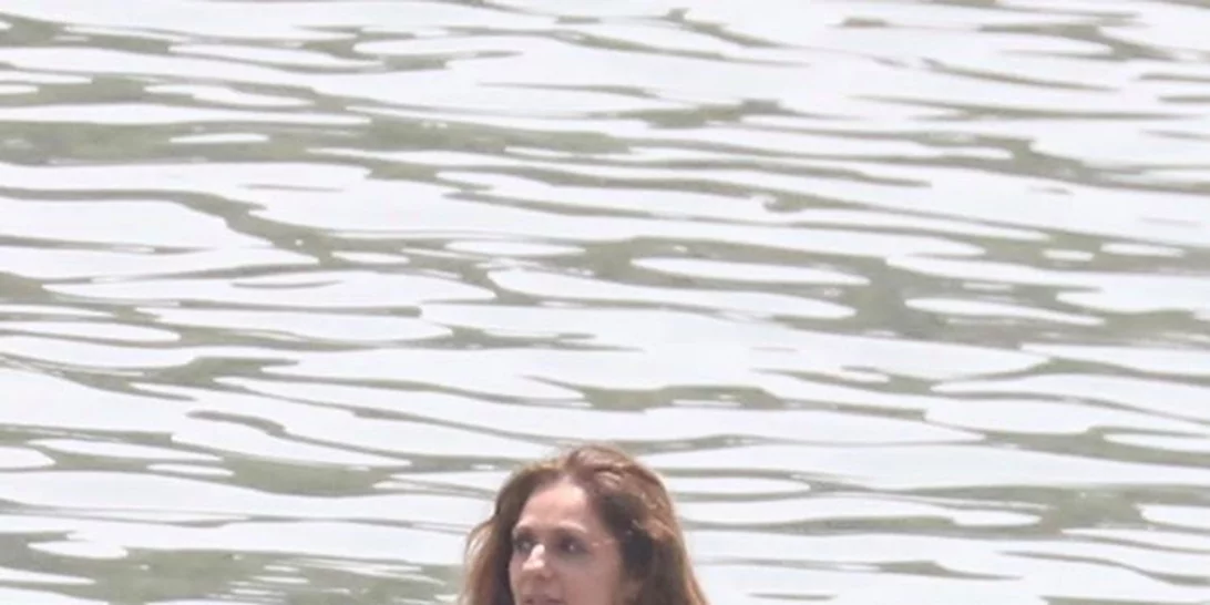 That body | Το απίστευτο σώμα της Βίκυς Κουλιανού με μαγιό