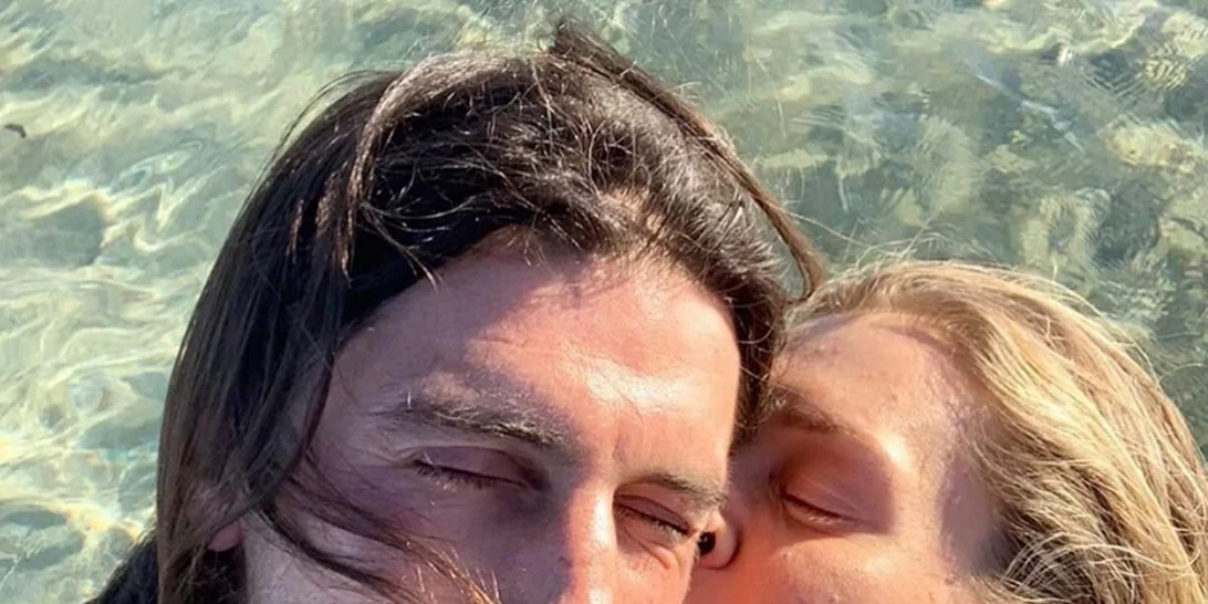 Ζέτα Δούκα - Μιχάλης Χατζαντωνάς | Οι τρυφερές φωτογραφίες τους και η αλλαγή που έκανε στην εμφάνισή της η ηθοποιός μετά την επέμβαση