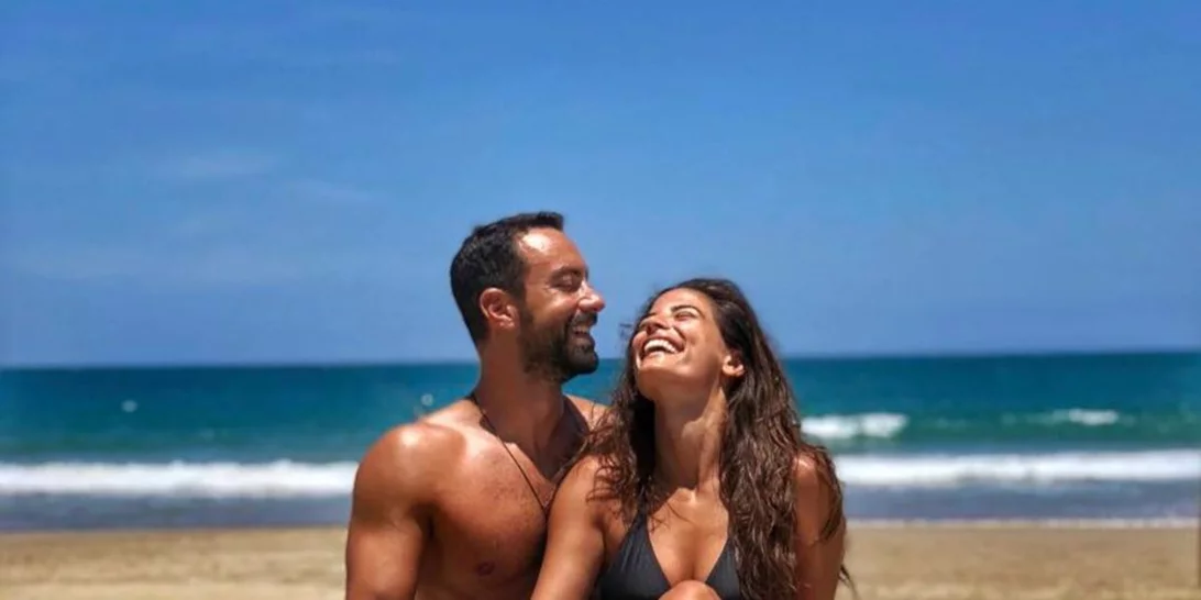 Χριστίνα Μπόμπα - Σάκης Τανιμανίδης | Δες πώς τα πέρασε το ερωτευμένο ζευγάρι στη Μύκονο (pics, vid)