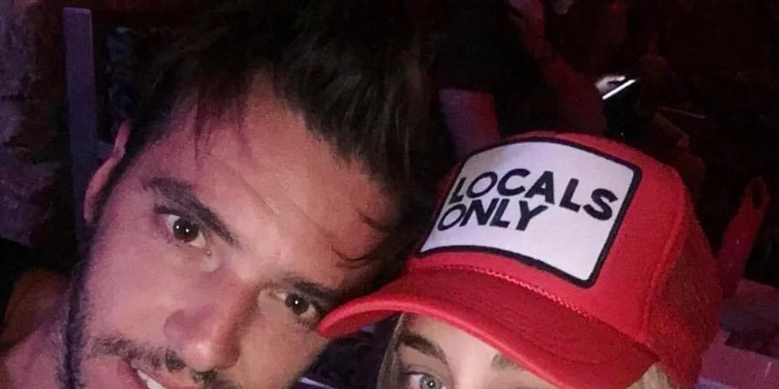 Η Δούκισσα Νομικού φωτογραφίζει τον σύζυγό της με την κόρη τους | Ο Δημήτρης Θεοδωρίδης αγκαλιά με τη μικρή Αναστασία