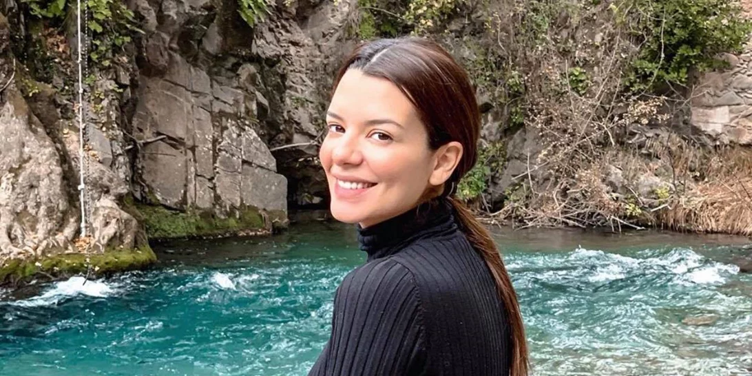 Νικολέττα Ράλλη | Φωτογραφίζει τη νεογέννητη κόρη της στο μαιευτήριο