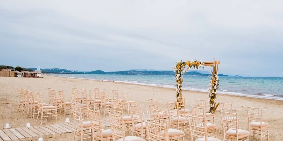 Βρήκαμε πού θα παντρευτείς φέτος το καλοκαίρι