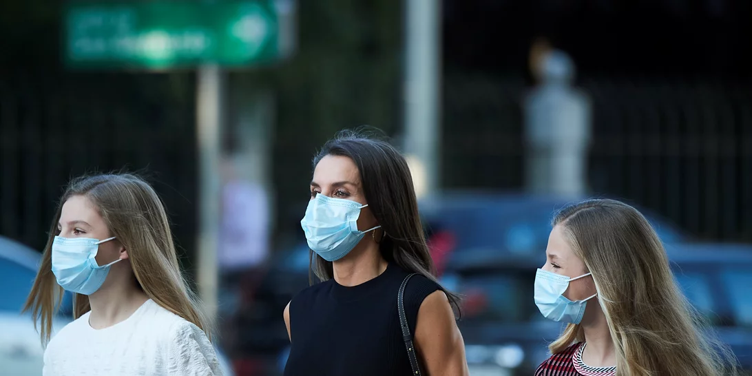 Βασίλισσα Letizia | Πιο κομψή από ποτέ με Μassimo Dutti πλισέ φούστα που κοστίζει λιγότερο από 60 ευρώ